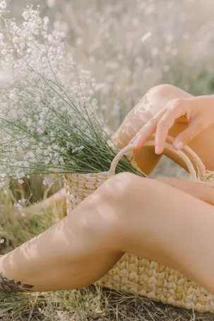 3. ¿El agua de aloe vera es beneficiosa para el cabello y la piel?