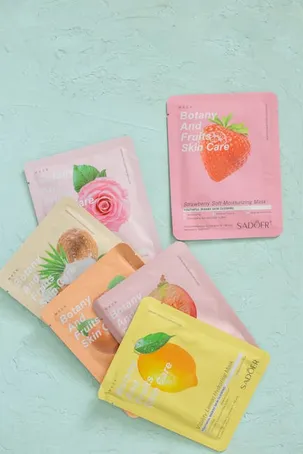 ¿Cómo se usan el agua de rosas y el aloe vera en la piel?