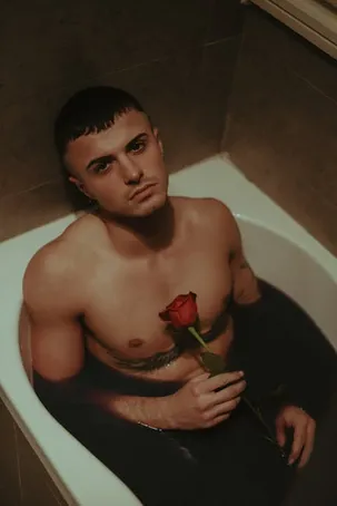 ¿El agua de rosas es apta para todo tipo de piel?